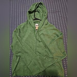 PINK Sweater. Size Medium. Green.